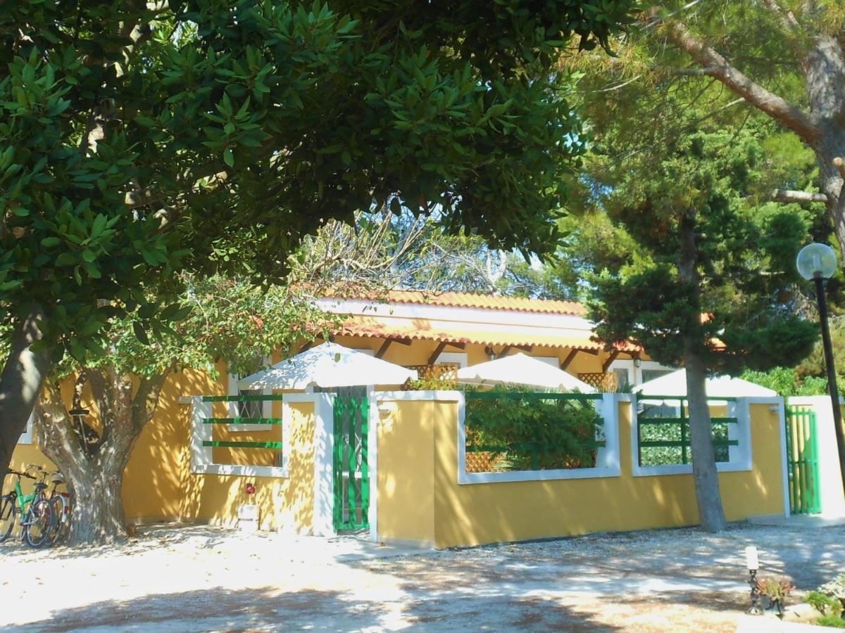 Case Barone Di Muro Torre dell'Orso Eksteriør billede